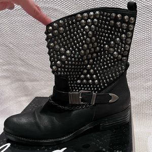 Black Moto Boot